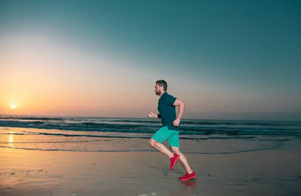 Male Model Sportswear Exercising Outdoors Beach Athletic Young Man Running — Stock Photo, Image