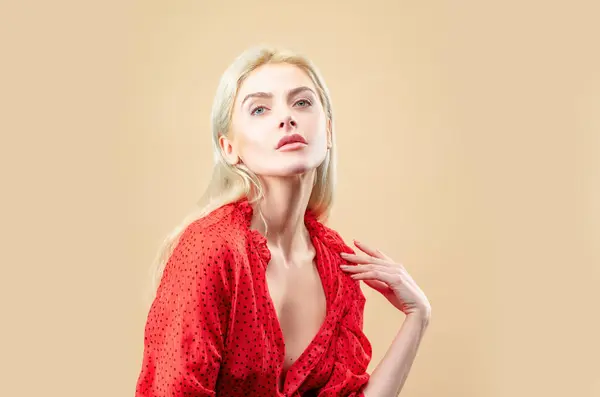 Sexy Sensual Girl Red Dress Sexy Woman Fashion Polkadot — Stock Photo, Image
