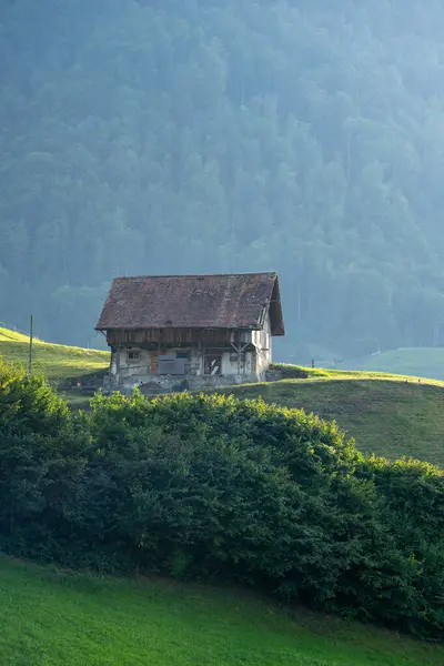 Alpi Vecchia Casa Legno Vecchia Casa Nelle Alpi Europee Vecchia — Foto Stock