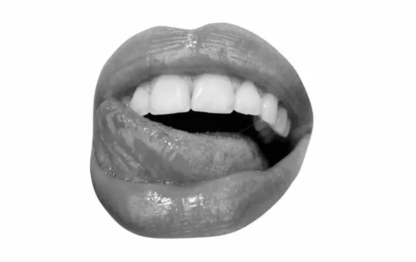 Zmysłowa Kobieta Pakująca Usta Seksowny Uwodzicielski Gest Zmysłowy Kształt Ust — Zdjęcie stockowe