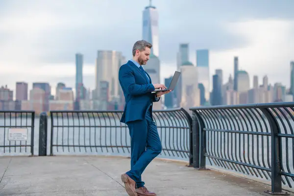 Geschäftsmann New York City Mann Anzug New Yorker Finanzviertel Finanzielle — Stockfoto