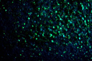 Kutlamalar için soyut sim patlaması arka planı. Havai fişekler. Soyut bokeh arkaplanı. Noel, doğum günü tatili soyut tasarımı bulanıklaştırdı. Parlak doku, soyut arkaplan