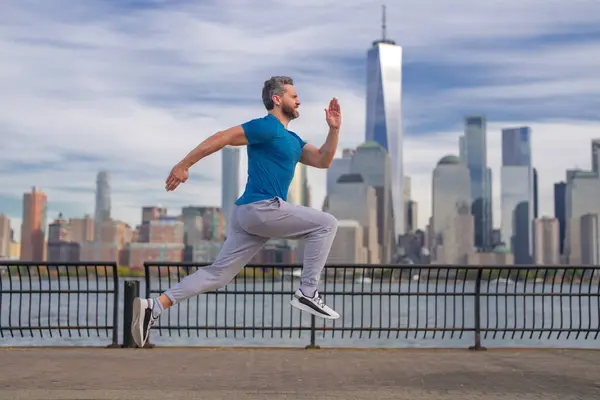 Corre Hombre Sano Corriendo Ciudad Nueva York Deporte Fitness Corredor — Foto de Stock