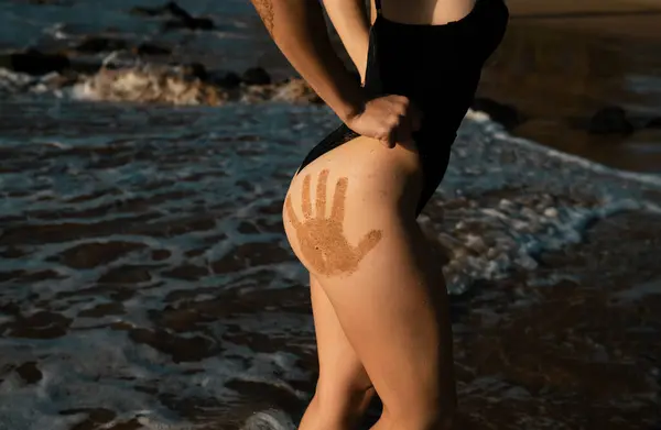 Closeup Sexy Butt Hand Prints Woman Swimsuit Barbados Virginia Beach — Stock Photo, Image