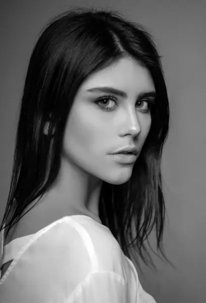 Smyslný Ženský Portrét Closeup Face Nahé Make Kosmetické Výrobky — Stock fotografie