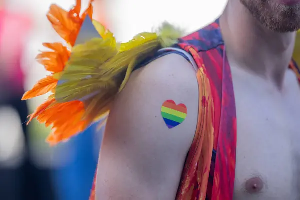 Rainbow Angel Rainbow Gay Flag Body Rainbow Heart Symbol Lgbt — Stock Photo, Image
