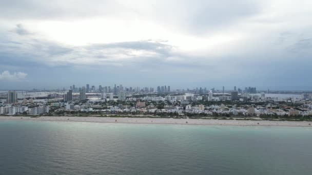 Miami Sahilindeki Hava Manzarası Cennet South Pointe Parkı Pier Güney — Stok video