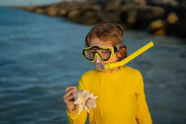 Summer Snorkeling Kids Beach Vacation Fun Kid Wearing Snorkel Scuba — Stock Photo, Image