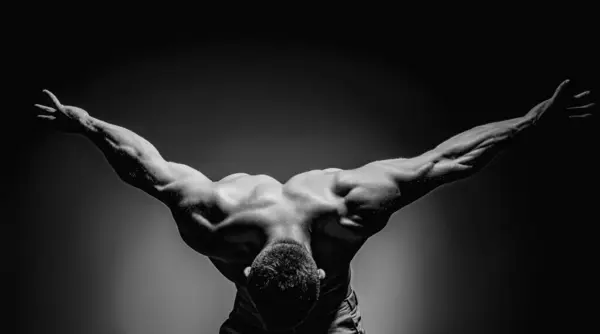 Sexy Model Muskelkräftiger Körper Starker Mann Männliche Körperform Athletischer Mann — Stockfoto