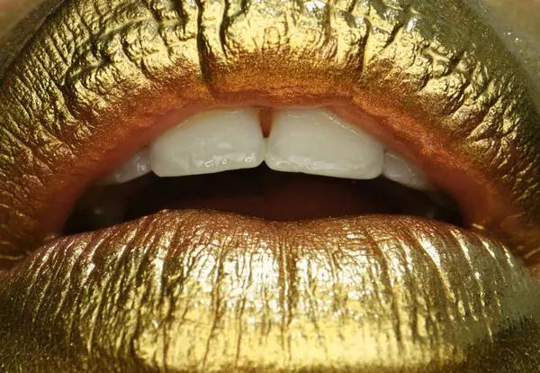 Glamour Kosmetik Goldene Lippen Goldfarbe Aus Dem Mund Goldene Lippen — Stockfoto