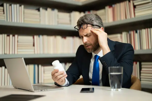 Business Man Suffering Headache Computer Work Exhausted Closed Eyes Touching — Stock Photo, Image