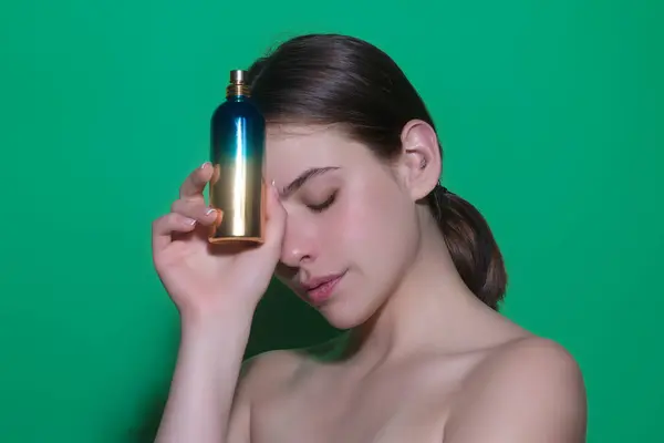 Beautiful Romantic Tender Girl Using Perfume Woman Bottle Perfume Woman — Stock Photo, Image