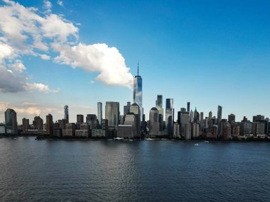 New York. New York City silueti, ABD 'de Manhattan şehri manzarası. New York City Manhattan Şehir Merkezi Skyline, Jersey City, New Jersey, ABD