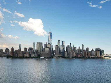 New York. New York City silueti, ABD 'de Manhattan şehri manzarası. New York City Manhattan Şehir Merkezi Skyline, Jersey City, New Jersey, ABD