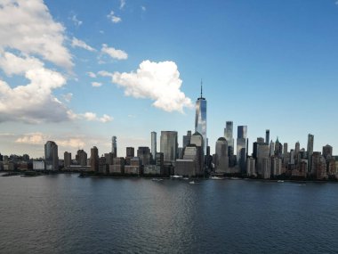 New York. New York City silueti, ABD 'de Manhattan şehri manzarası. New York City Manhattan Şehir Merkezi Skyline, Jersey City, New Jersey, ABD