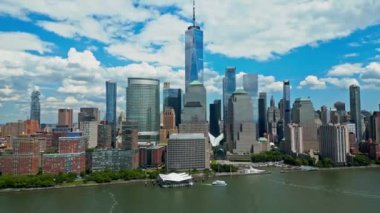 New York hava manzaralı. New York City silueti. ABD 'de Manhattan' ın park ve şehir manzarası. New York City, Manhattan, Downtown Skyline, Jersey City, ABD