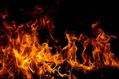 Ateş alevi. Siyah arkaplanda yanan ışıklar