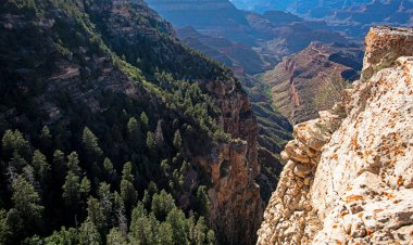 Anıt vadisi. Büyük Kanyon 'un manzarası. Arizona 'daki panoramik manzara Ulusal Parkı