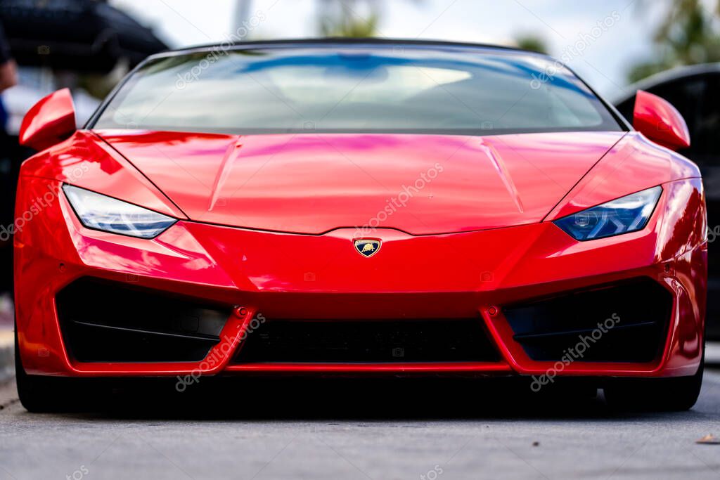 April 3, 2025. Miami. Lambo concept. Lamborghini sportscar on the road. Lamborghini supercar. Lambo design. Lamborghini Huracan sportscar. Supercar Lamborghini closeup. V12 engine. Luxury car