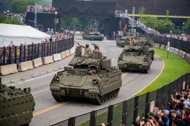 14 Haziran 2025, Washington - ABD Ordusu 250. yıldönümü. 250. ordu yıldönümü. Amerikan Askeri Yürüyüşü. Washington DC Askeri Yürüyüşü. Amerikan Silahlı Kuvvetleri. Ordu Tarihi Kutlaması. ABD Askeri Etkinliği