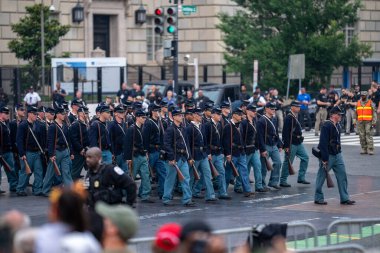 14 Haziran 2025, Washington - ABD Ordusu 250. yıldönümü. Gaziler geçidi. Savunma Kutlaması. Parade 'deki askeri araçlar. Askeri gruplar. Amerikan Ordusu Töreni. Ulusal Anma