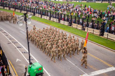14 Haziran 2025, Washington - ABD Ordusu 250. yıldönümü. Ordu Tarihi Kutlaması. Amerikan birlikleri geçit töreni. Vatansever Mart. ABD Askeri Etkinliği. Ordu mirası. Askerler yürüyor. Gaziler Geçidi