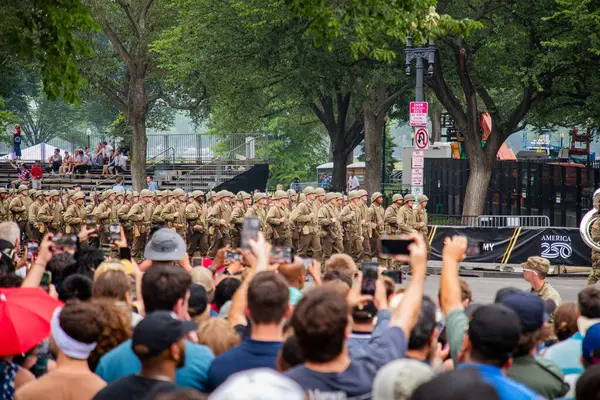 14 Haziran 2025, Washington - ABD Ordusu 250. yıldönümü. 250 yıllık Amerikan ordusu. Amerikan Ordusu Kutlaması. Washington DC Askeri Yürüyüşü. Silahlı Kuvvetler Geçidi. 250. ordu geçidi