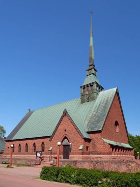Mariehamn 'ın Cazibesi: Aziz George Kilisesi, Gorans Kyrka yazın.