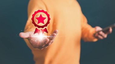 Müşteri alıkoyma ve en iyi kalite güvenceyi gösterme. Garanti, Standartlar, ISO sertifikası ve tasdik konsepti. İş hizmetlerinin kalite güvencesi.