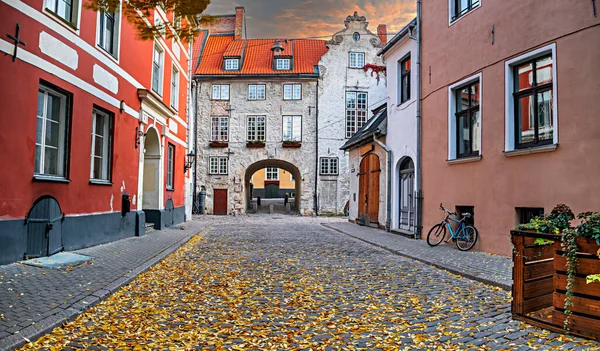 Outono Bairro Medieval Antiga Riga Capital Letónia Local Famoso Arquitetura — Fotografia de Stock