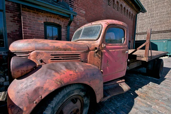 Close-up view of the abandoned truck in downtown Toronto