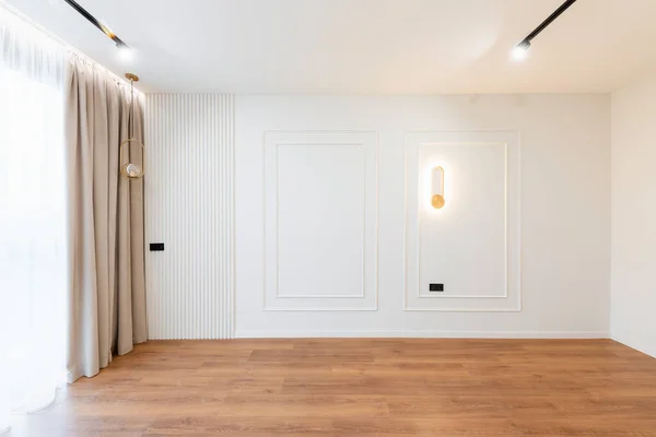 Diseño Interior Habitación Luminosa Vacía Con Suelo Madera Iluminación — Foto de Stock