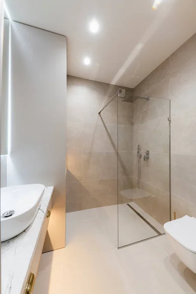 Bathroom Interior Design Large Mirror Gray Tiles Glass Wall — Stock Photo, Image