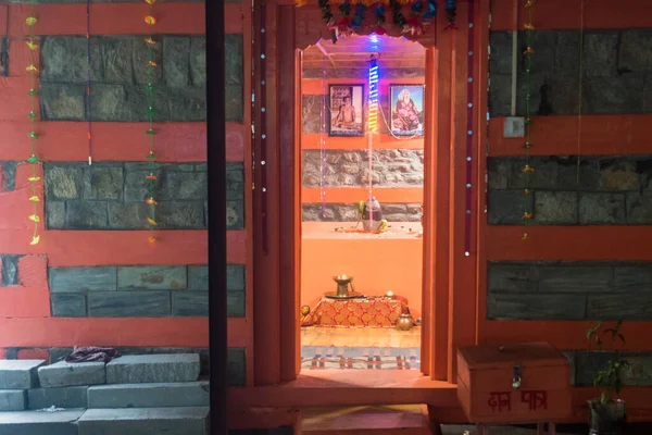 Lipca 2022 Himachal Pradesh Indie Małe Hinduskie Miejsce Kultu Shiva — Zdjęcie stockowe