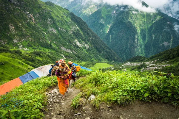 Července 2022 Himachal Pradesh India Himálajský Sadhus Trekking Horách Během — Stock fotografie