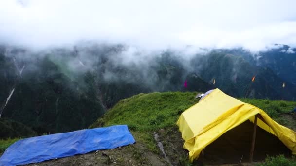 Temmuz 2022 Himachal Pradesh Hindistan Güzel Manzaralı Çadır Kamplar Arka — Stok video
