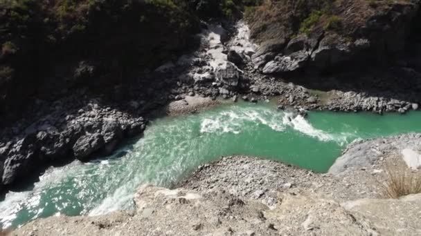 Luftaufnahme Des Alaknanda Flusses Zwischen Srinagar Und Rudraprayag Der Region — Stockvideo