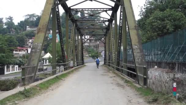 Octubre 2022 Dehradun City Uttarakhand India Primer Plano Del Puente — Vídeo de stock