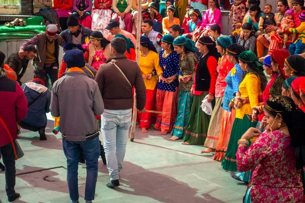 Ιανουαρίου 2023 Tehri Garhwal Uttarakhand Ινδία Φεστιβάλ Παραδοσιακού Χορού Και — Φωτογραφία Αρχείου