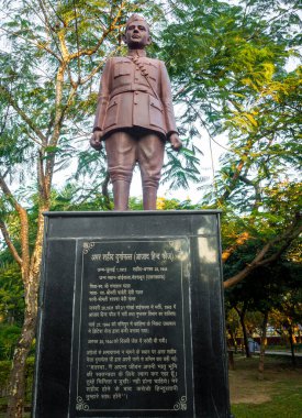 28 Haziran 2023, Uttarakhand, Hindistan. Özgürlük Savaşçısı Şehadet Üyesi DURGA MALLA Gandhi Park, Dehradun City 'deki heykeli.