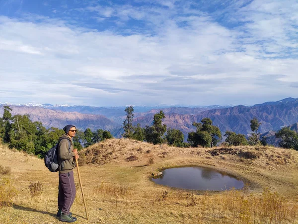 October 14Th 2022 Uttarakhand India Captivating Scene Solo Traveler Trekking — Stock Photo, Image