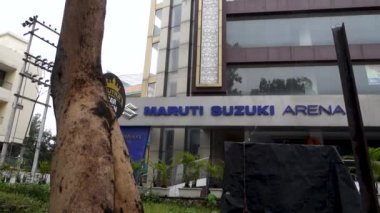 28 Haziran 2023 Dehradun şehri, Uttarakhand Hindistan. Dehradun 'daki Maruti Suzuki araba galerisi..