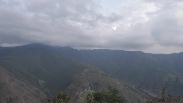 Lush Green Himalayan Serenity Αγροτική Περιοχή Στο Tehri Garhwal Uttarakhand — Αρχείο Βίντεο
