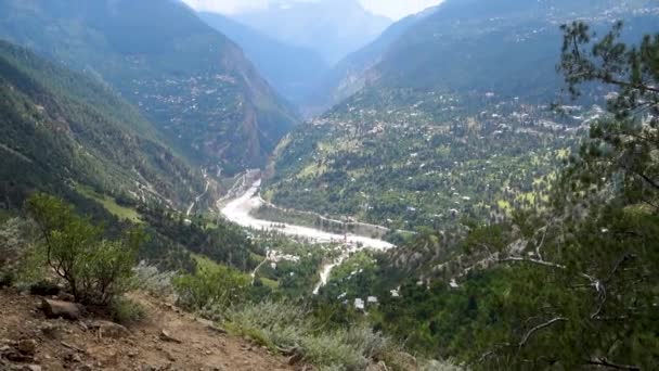 Satluj河蜿蜒流过印度喜马偕尔邦Kinnaur的喜马拉雅深谷 — 图库视频影像