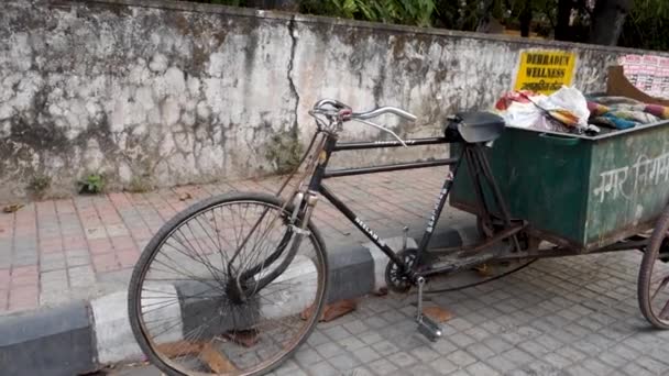 April 2022 Dehradun City Uttarakhand Indien Närbild Trehjuling Som Används — Stockvideo