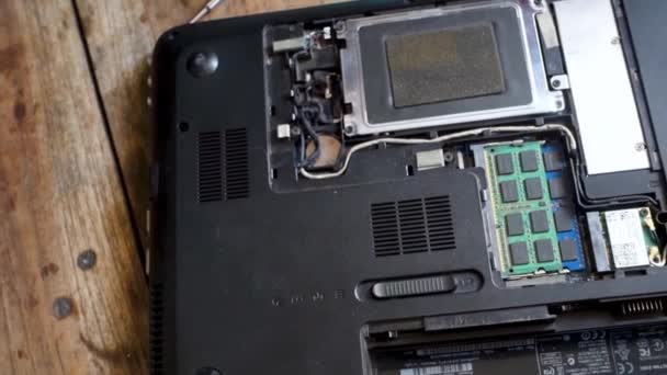 June 28Th 2022 Uttarakhand India Refurbished Laptop Internals Motherboard Heat — Stock Video