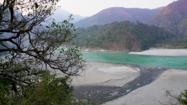 Confluencia Sagrada Ríos Ganga Nayar Vyas Ghat Bagi Uttarakhand India — Vídeos de Stock
