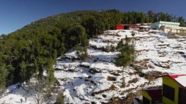 Mussoorie 'de Kar yağışı: Kış' ın İlk Battaniyesi Tepeler Kraliçesi, Uttarakhand, Hindistan