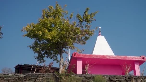 Scenic Hilltop Temple Himalaya Region Pauri Garhwal Uttarakhand India – stockvideo