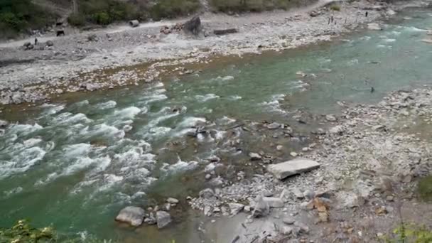 Rio Yamuna Atravessando Pitorescos Vales Tehri Garhwal Uttarakhand Índia — Vídeo de Stock